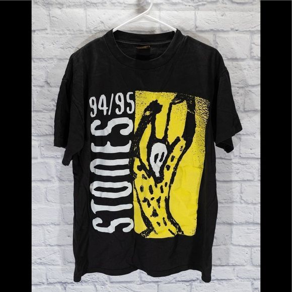 the Rolling Stones Other - Vintage Rolling Stones concert t shirt